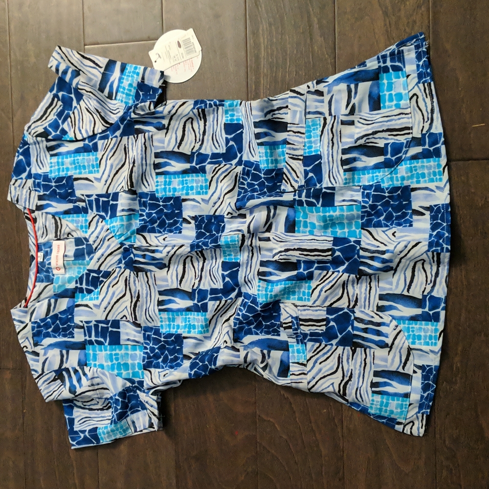 Funky print Scrub top